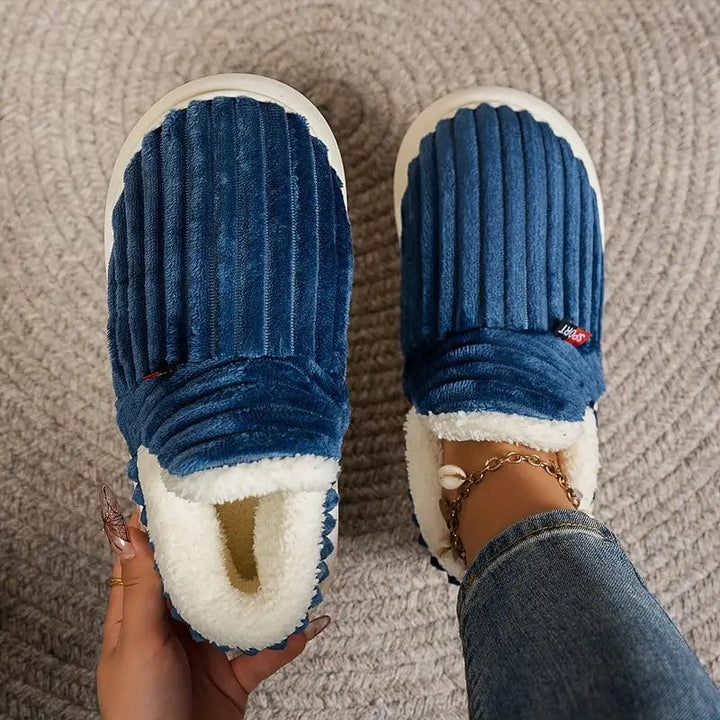 Luna | Cozy warm unisex slippers