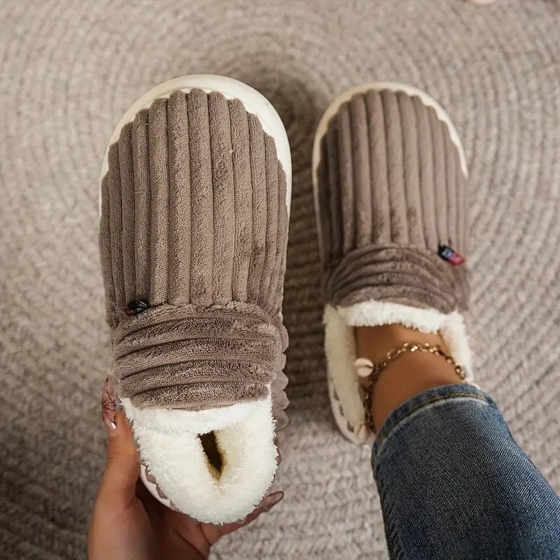 Luna | Cozy warm unisex slippers