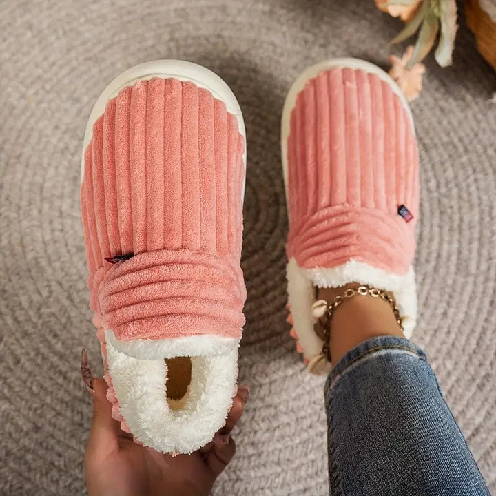 Luna | Cozy warm unisex slippers